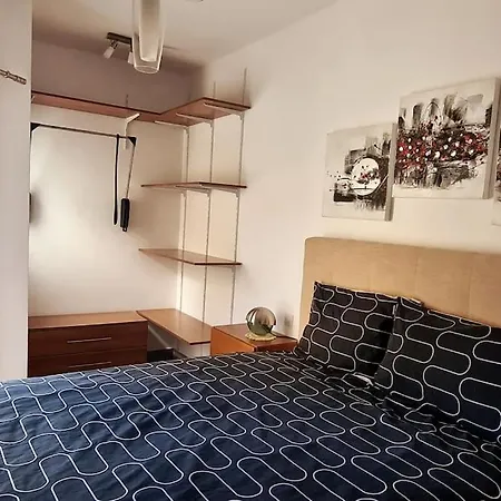 Cozy Inside.city & Beach Outside Apartment Sliema